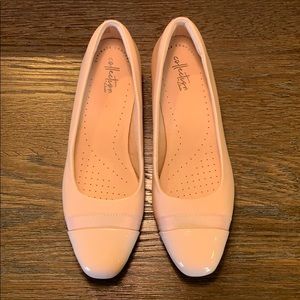 Women’s Ultimate Comfort Collection - Clark’s